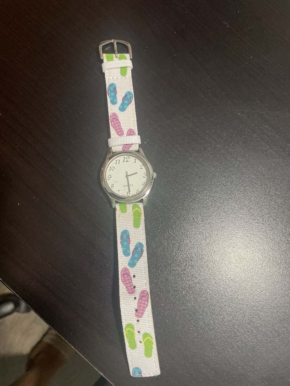 AGC Women's Quartz Watch with Flip Flop Pattern Fabric Strap